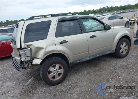 2010 Ford Escape Xlt from USA, damaged, VIN 1FMCU0D74AKB02766